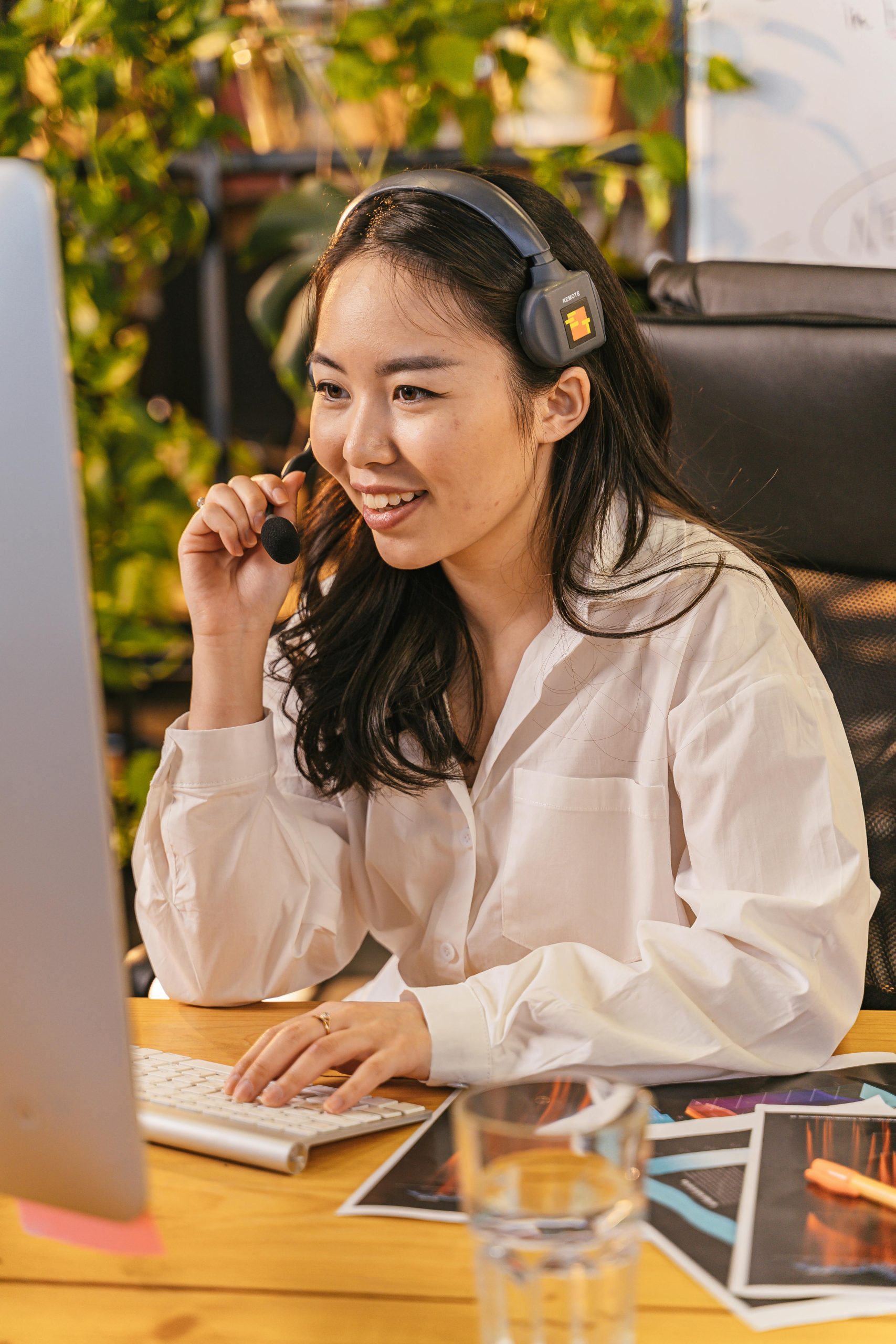 Customer support agent delivering local language customer service