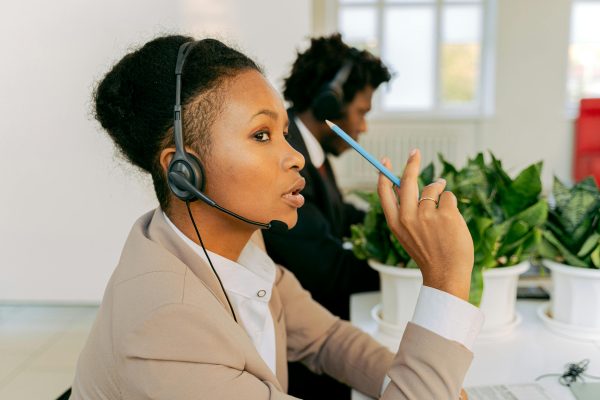 IT support outsourcing for tech companies through call center support