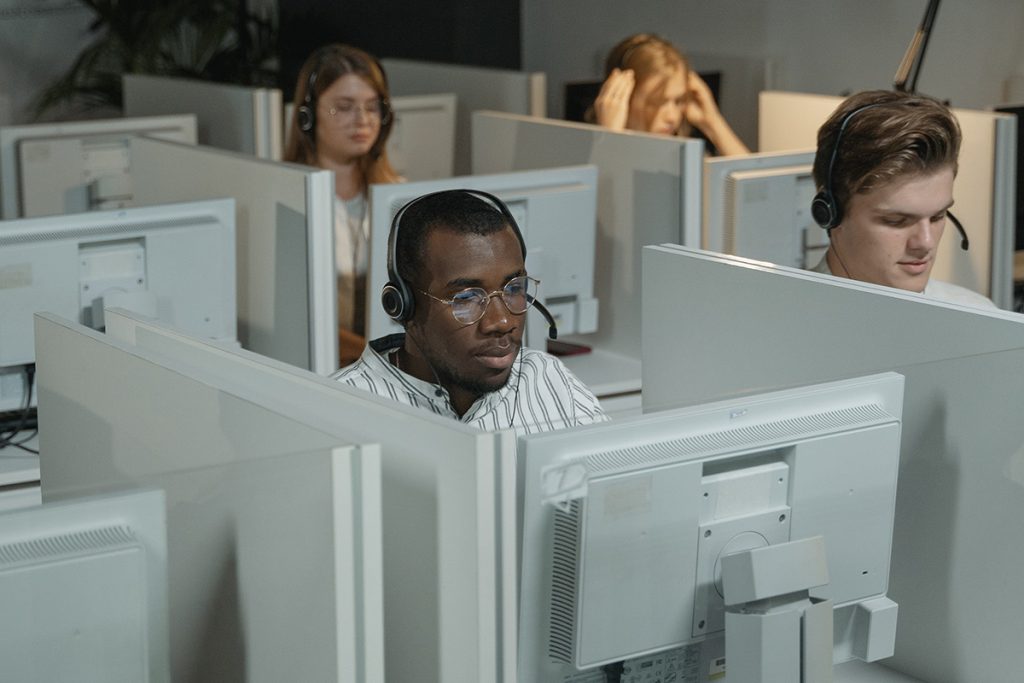 Customer service workforce management agent handling customer calls